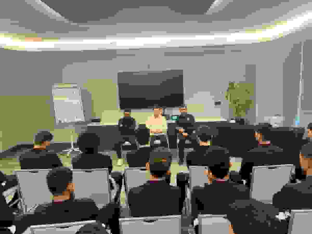 سرمربی تیم ملی فوتبال: خود را در المپیک و جام جهانی ببینید