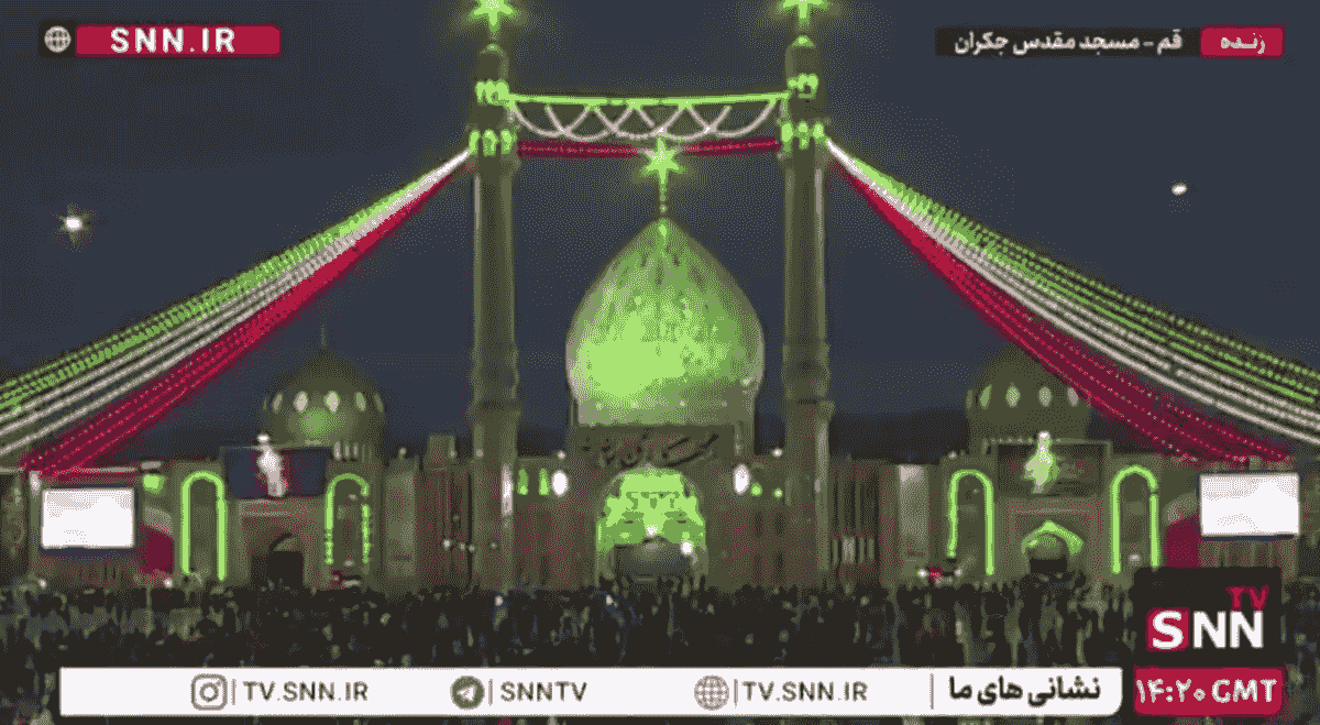 تصاویر و حال و هوای مسجد جمکران در شب ولادت حضرت صاحب الزمان (عج)