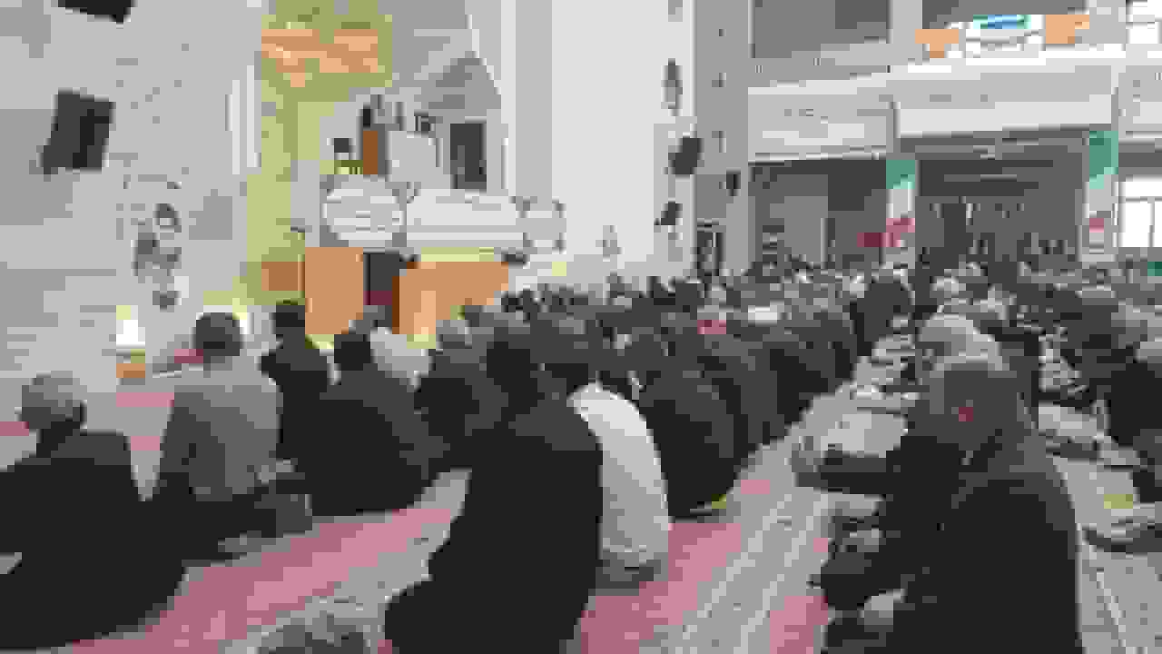 سخنان نورمفیدی: شرکت در راهپیمایی ۲۲ بهمن واجبتر از نماز است