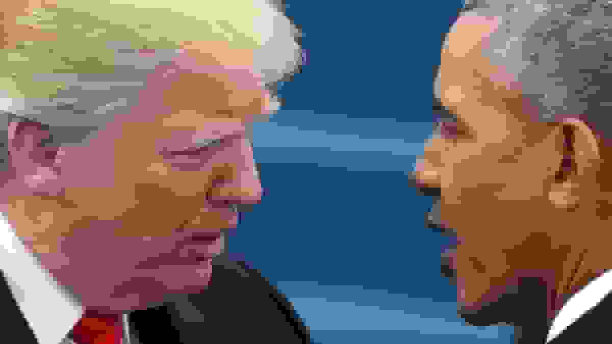 تشبیه نژادپرستانه باراک و میشل اوباما به میمون توسط ترامپ