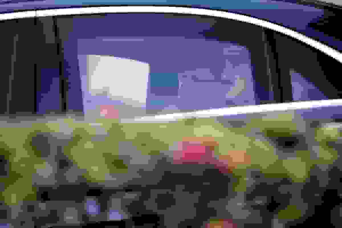 پایان دیدار لاریجانی با وزیر دفتر سلطنتی و حرکت به سوی سلطان عمان