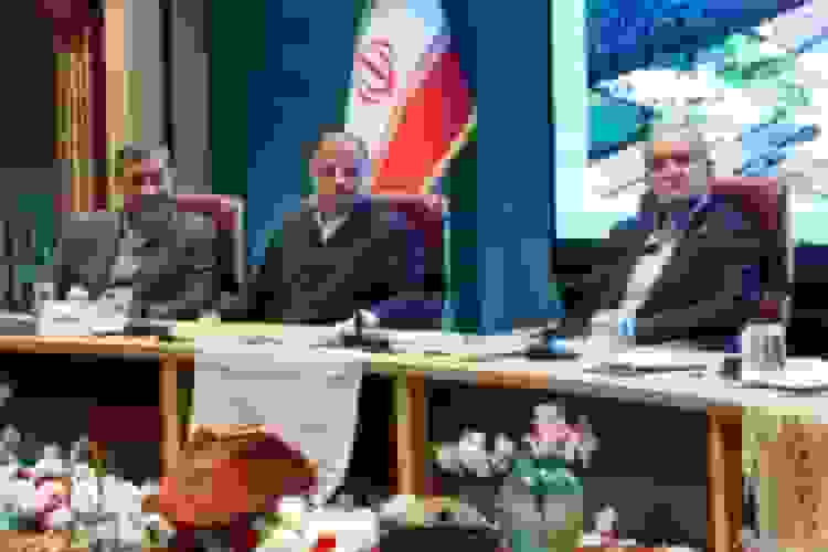 فراهم بودن زمین و شرایط برای توسعه انرژی خورشیدی