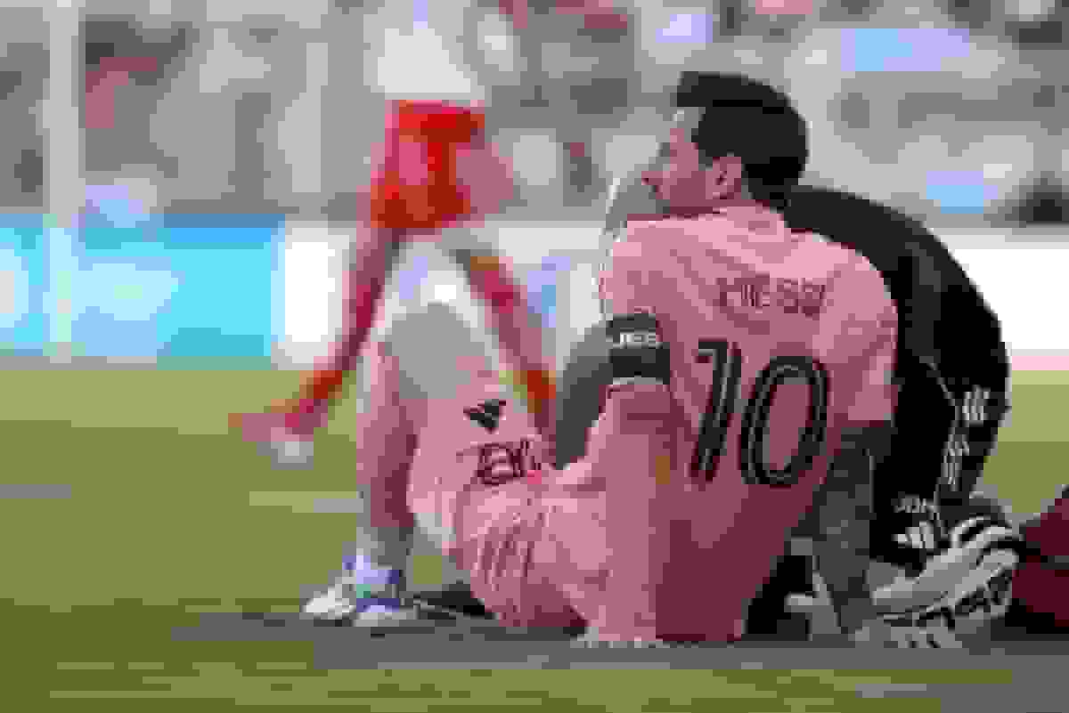 تایید مصدومیت لیونل مسی و تعویق دیدار دوستانه