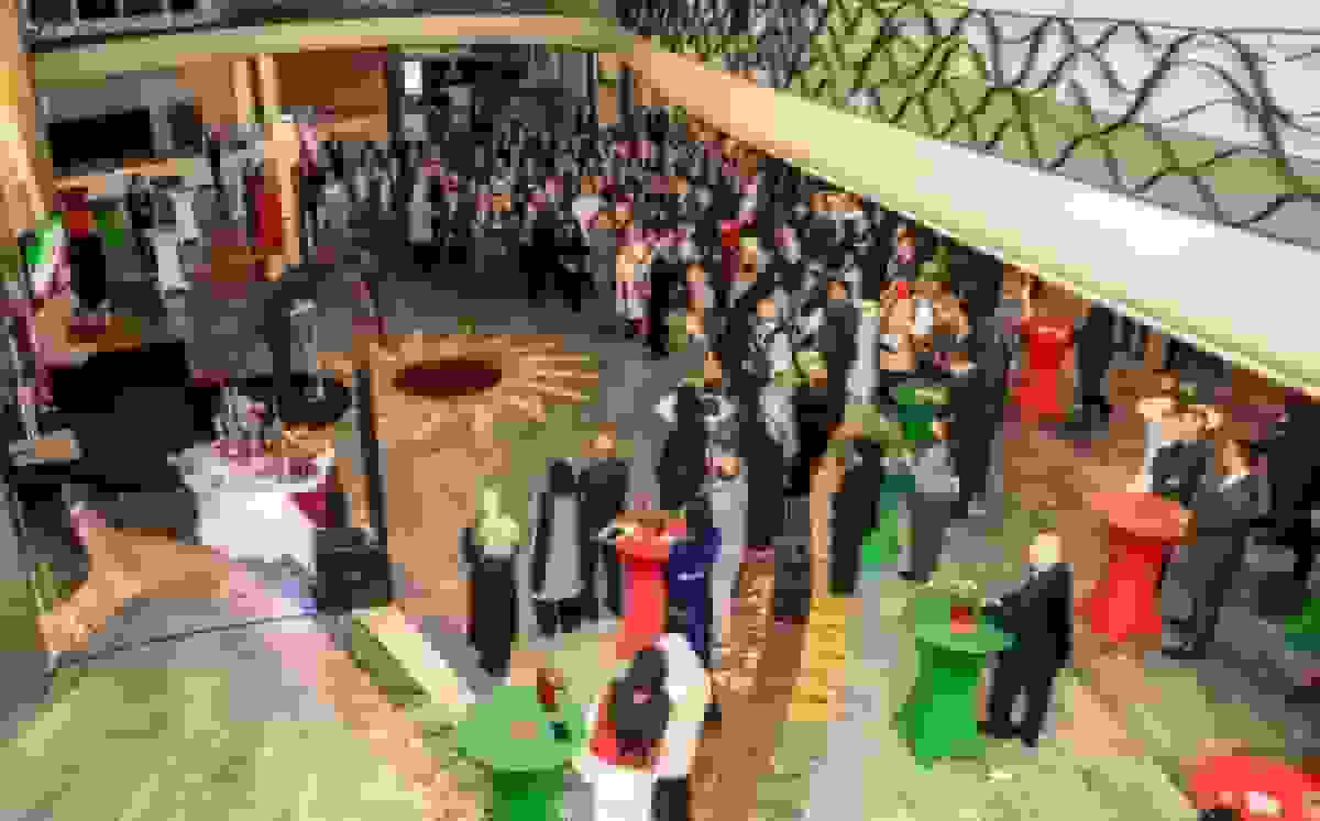 سفیر ایران در ژنو: حاکمیت ملی را قاطعانه دفاع کرده و به دیپلماسی پایبندیم