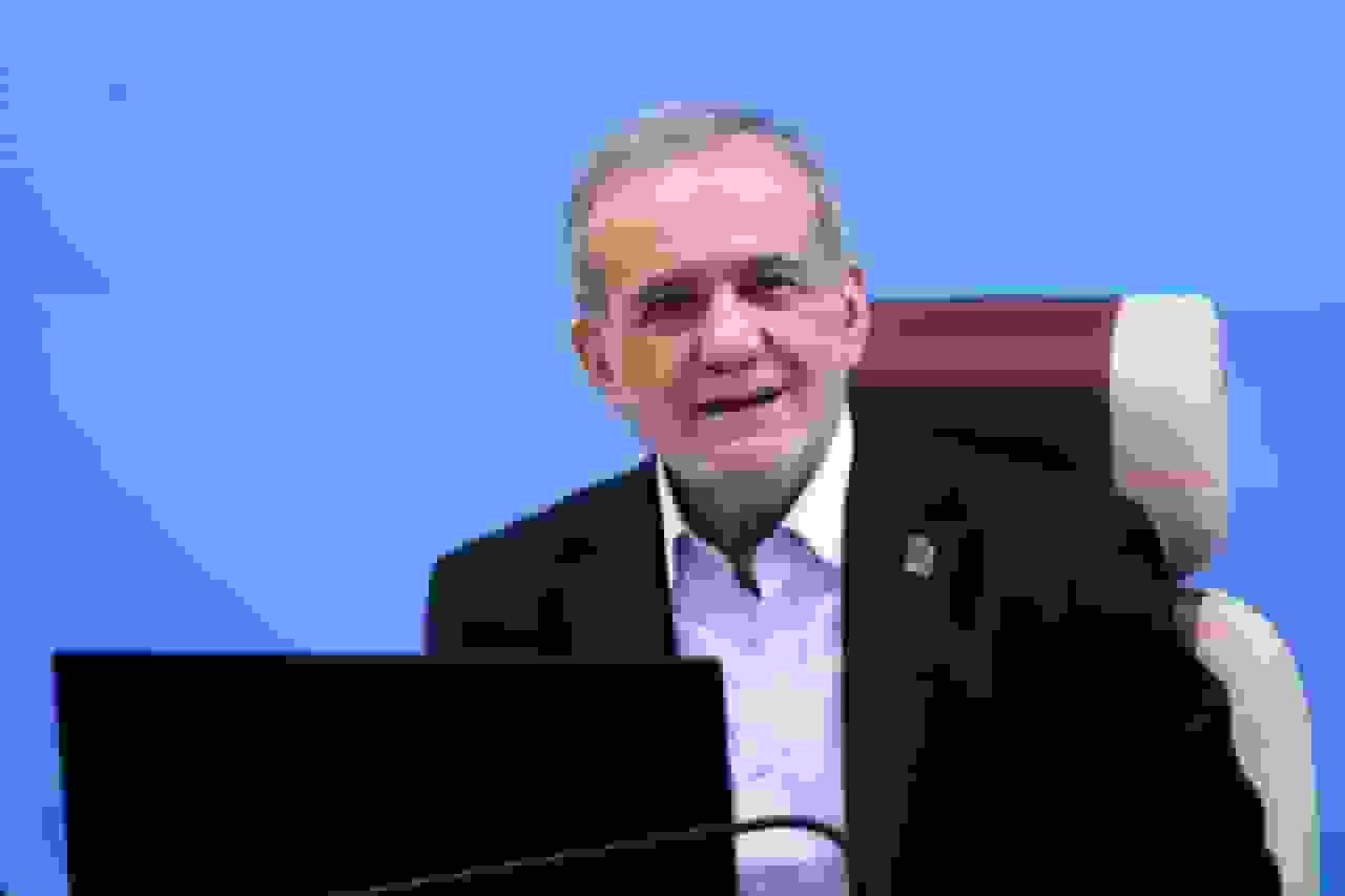 پزشکیان: همه اصلاح‌طلبان و اصولگرایان در مشکلات امروز مقصرند