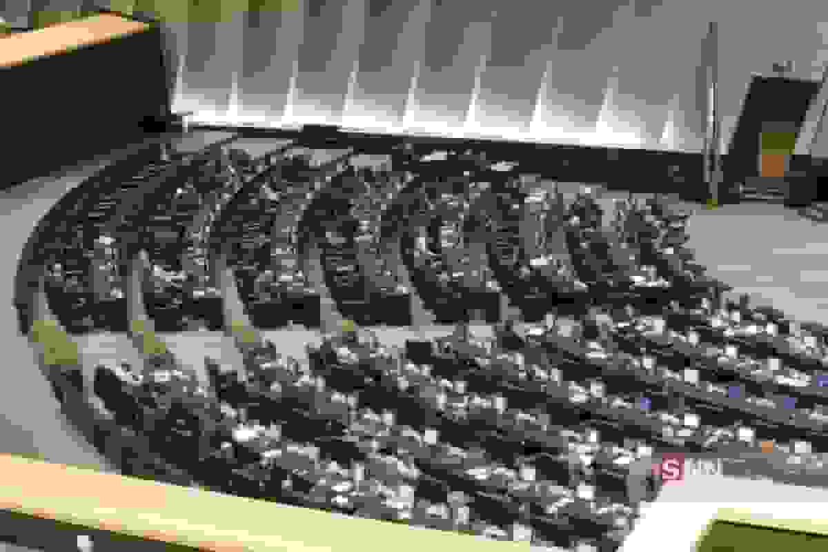 مجلس برای بررسی بودجه ۱۴۰۵ سه بار به تعویق افتاد – جزئیات و فیلم