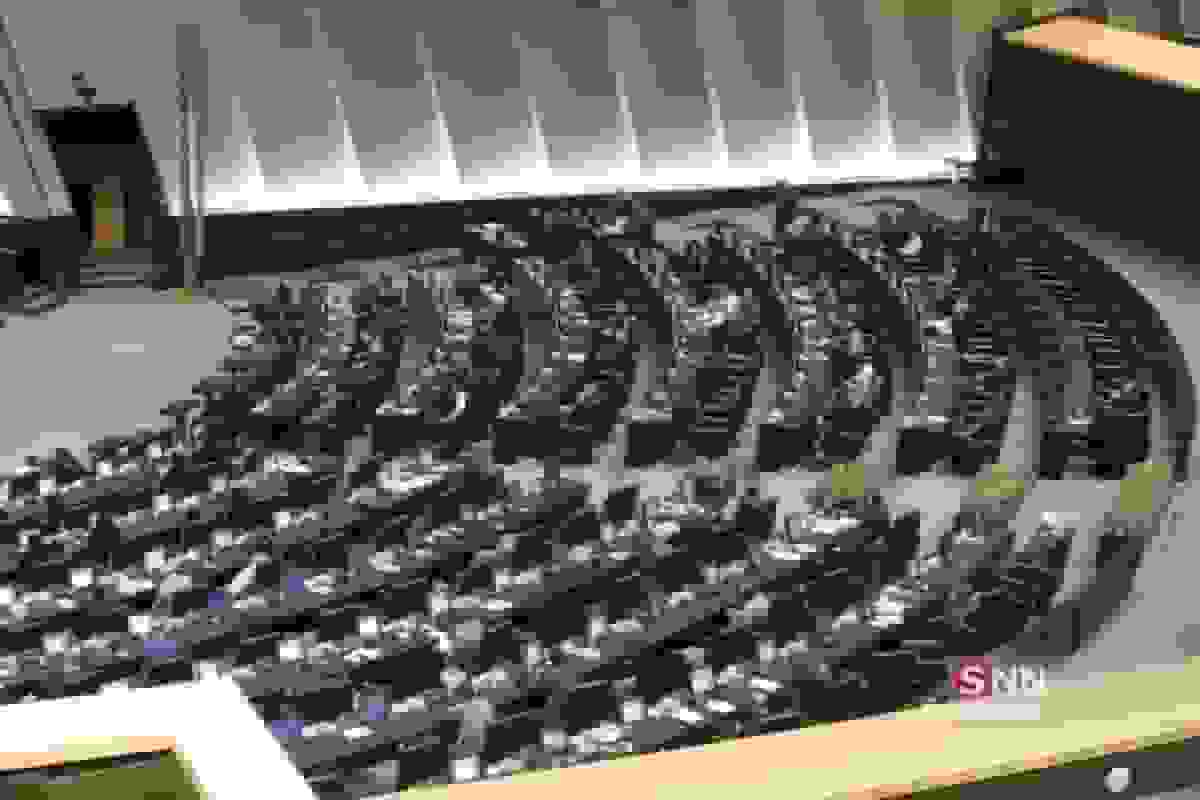 مجلس با افزایش نیم درصد به مالیات بر ارزش افزوده برای معیشت نیروهای مسلح مخالفت کرد