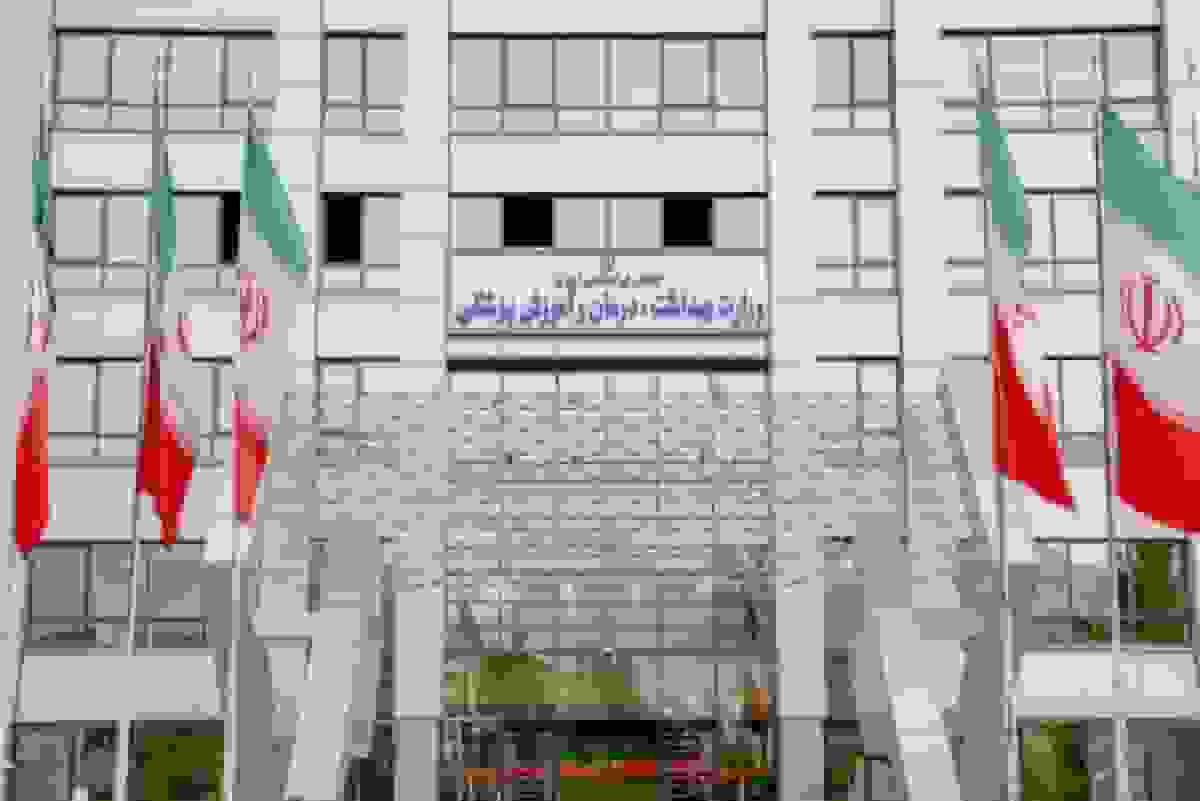 بدهی ۱۸۰ همت نظام سلامت و چشم‌انداز پرداخت ۸۰ همت