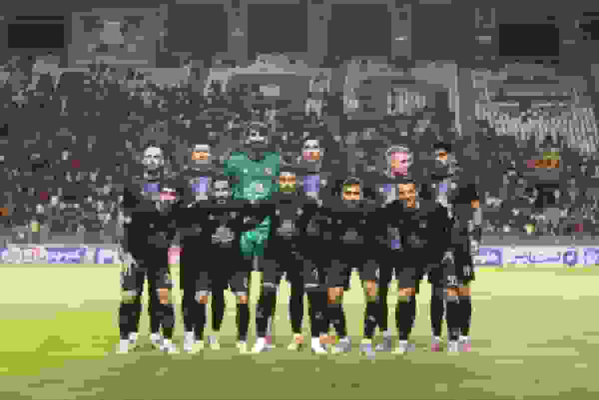 نبرد لیگ برتری فولاد بدون گل ماند / تراکتور در اهواز صدرنشین شد