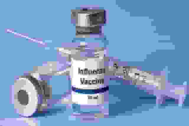 قیمت واکسن آنفلوآنزا در یزد به ۹۰۰ هزار تومان رسید