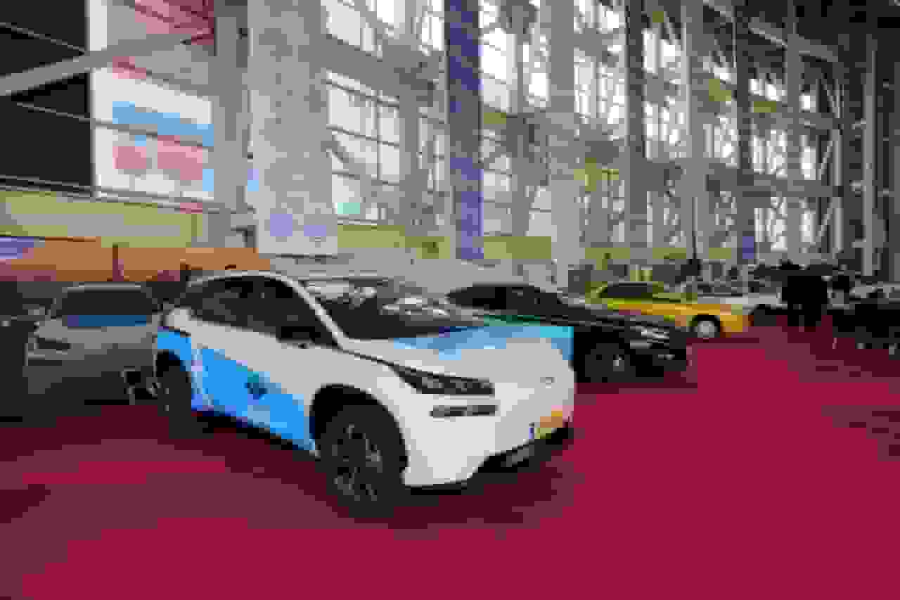 تاکسیهای برقی اینترنتی در یزد راهاندازی میشوند