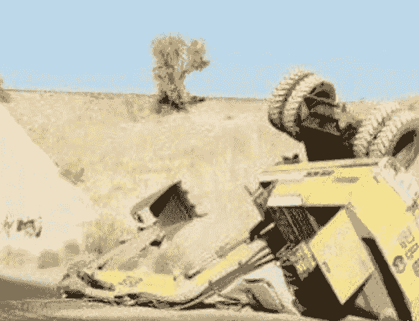 زلزله به ۳۰ بنای تاریخی اردستان آسیب زد