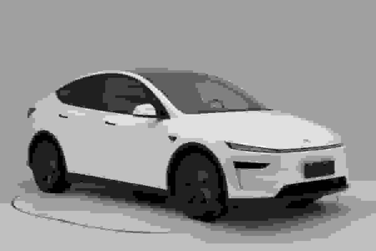 شاسی‌بلند جدید تسلا با برد ۸۰۰ کیلومتر