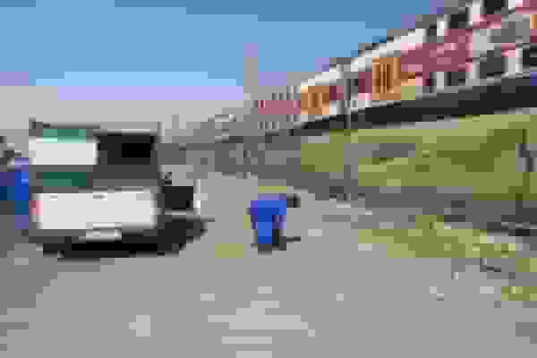 اجرای طرح جمع‌آوری پسماند خشک در حاشیه خط ۵ مترو تهران