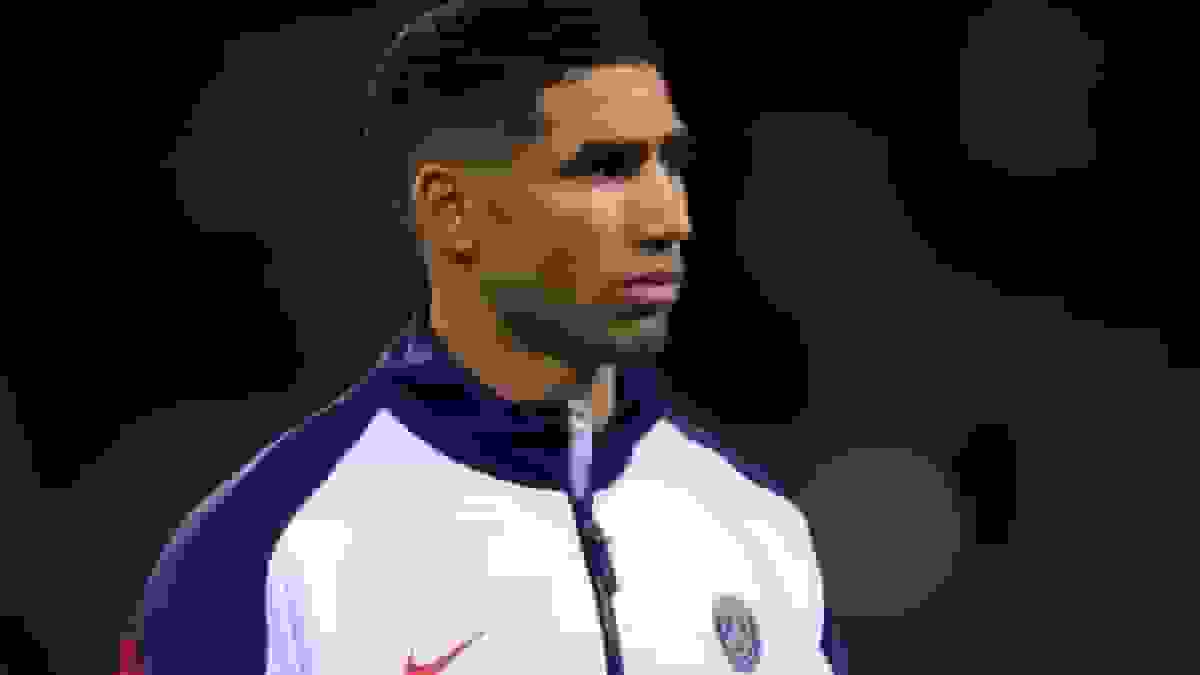 اشرف حکیمی: نماز منبع آرامش و اطمینان در زندگی من است