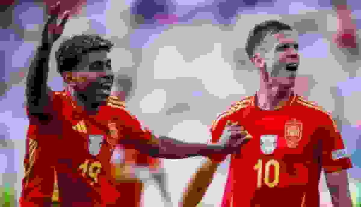 اسپانیا یک قدم تا رکورد جهانی ایتالیا؛ ۲۸ بازی بدون شکست برای لاروخا