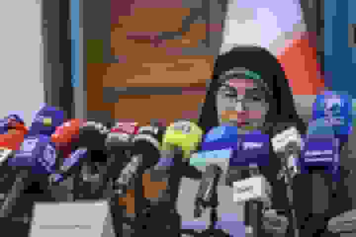 خط‌کشی جاده‌ها در حال انجام است