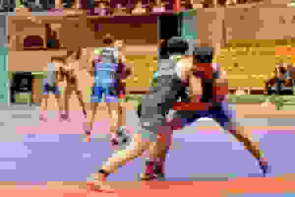 گوش شکستههای کشتی فرنگی قم به اردوی تیم ملی دعوت شدند