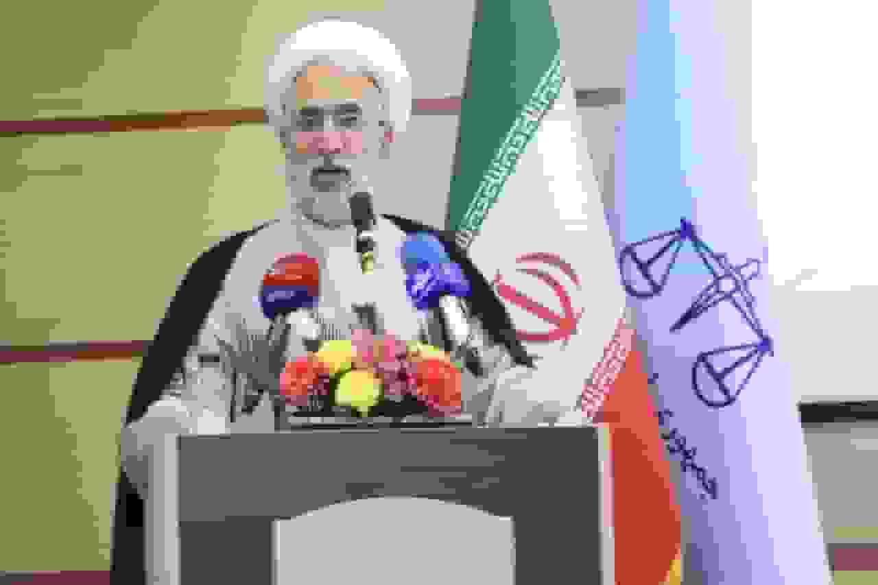 کاهش حضور دولت در موضوعات اقتصادی رویکرد خوبی است