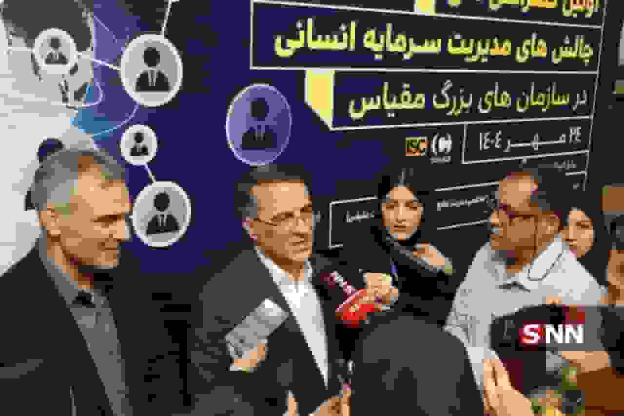 رفیع‌زاده: توقف استخدام در ستادهای دولتی و اولویت جذب نیرو در صفوف عملیاتی