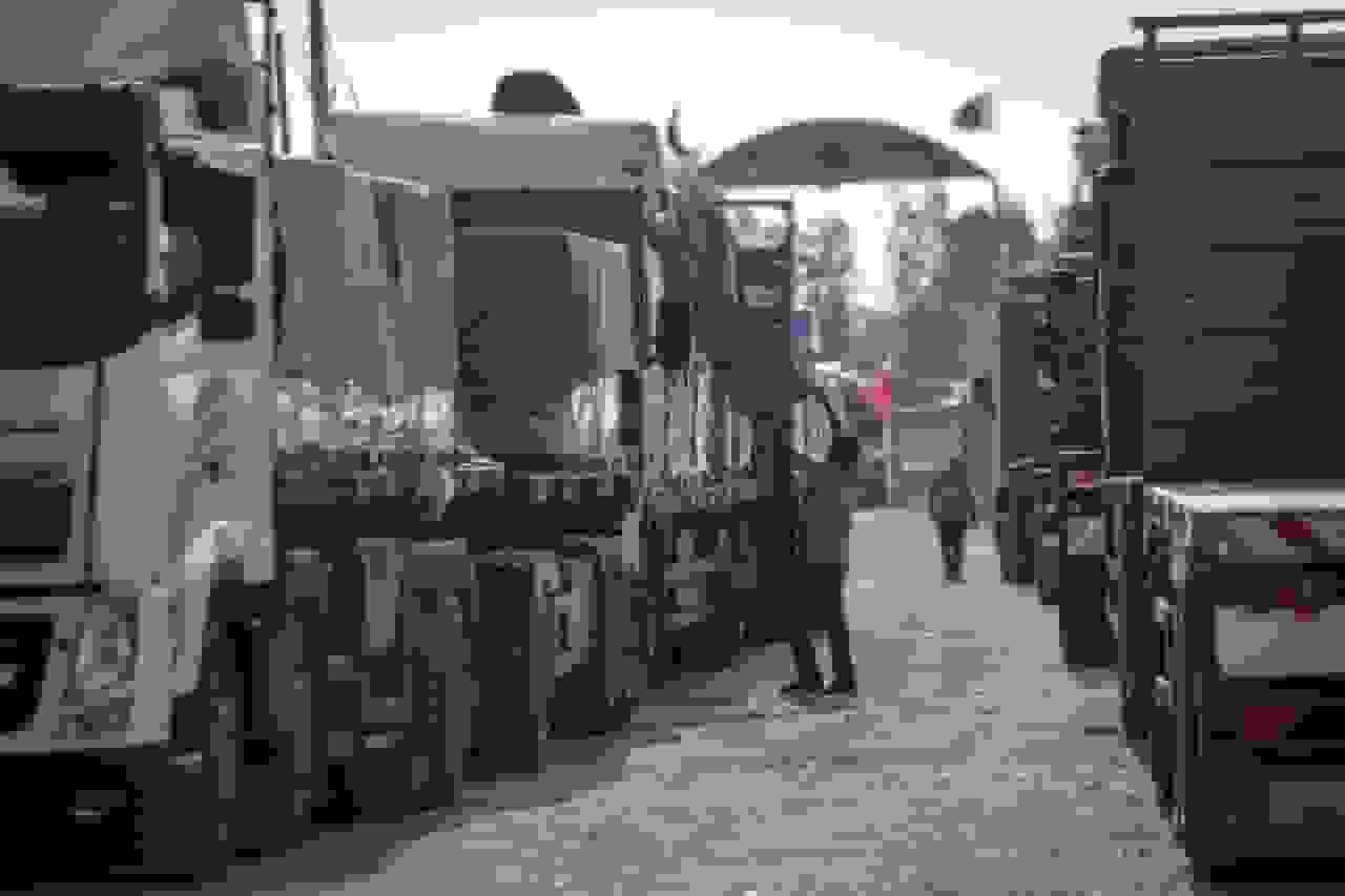 روزنامه اسرائیلی معاریو تأیید کرد: تل‌آویو از ورود تجهیزات بازسازی به غزه جلوگیری می‌کند