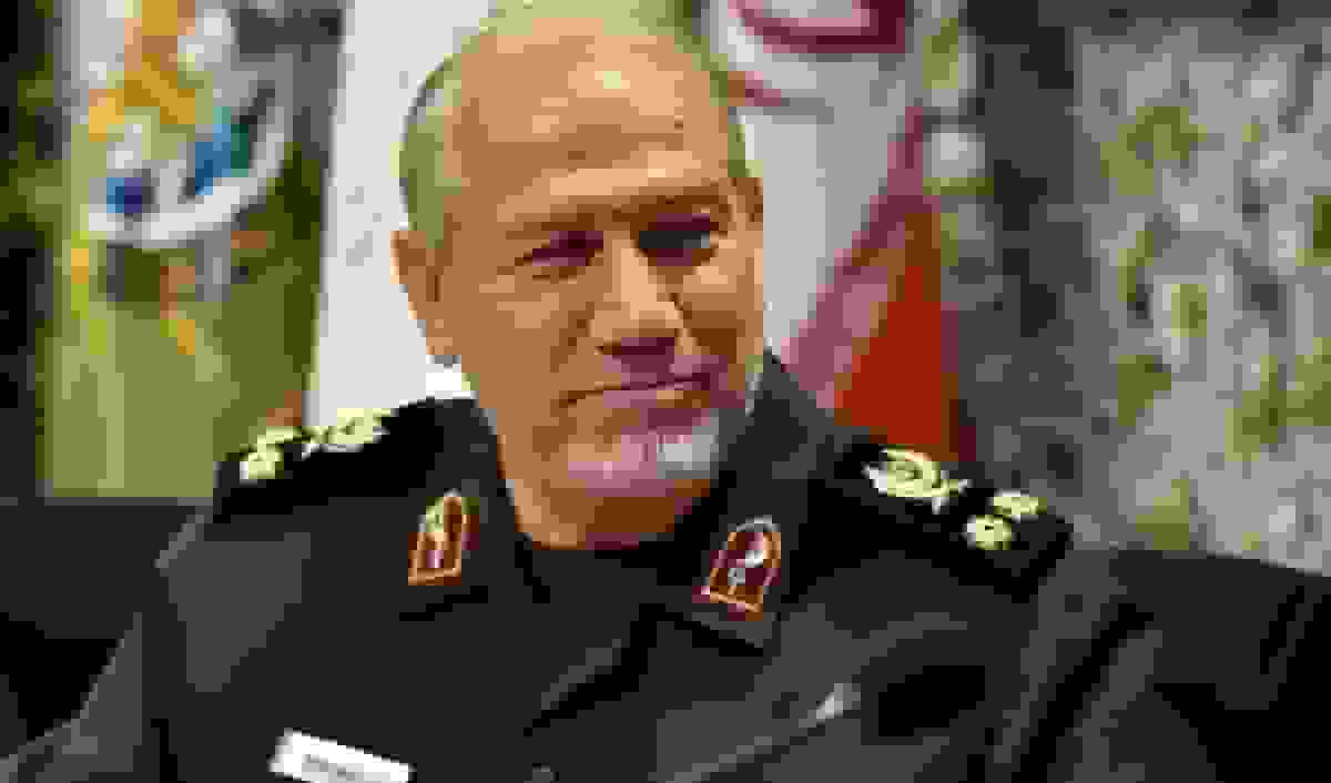 سرلشکر صفوی: نمی‌خواهم در رختخواب یا استخر بمیرم