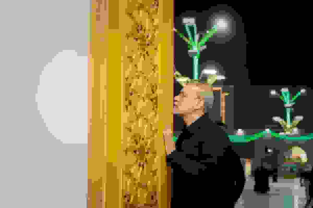 لاریجانی در بازگشت از روسیه به زیارت مرقد مطهر امام رضا(ع) رفت