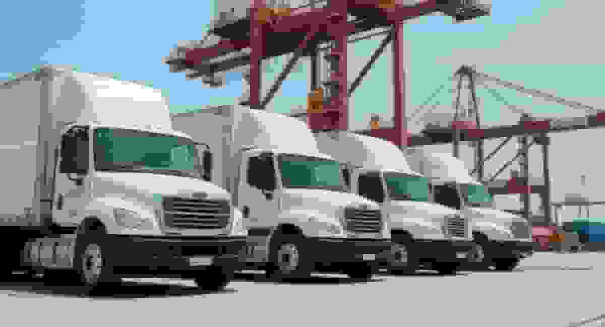 وضع تعرفه جدید ۲۵ درصدی ترامپ برای کامیون‌ها