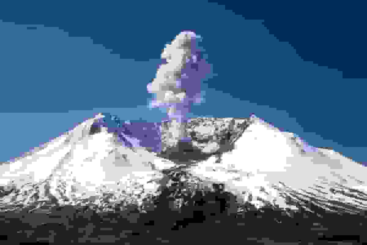 اطلاعیه سازمان زمین‌شناسی درباره فوران آتشفشانی تفتان