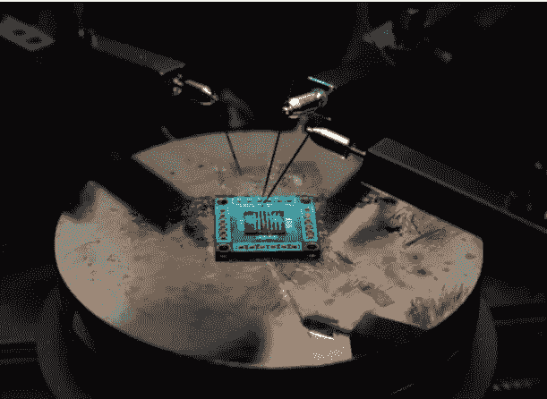 دانشمندان تراشه شش‌لایه ساختند؛ تحولی در فراتر از قانون مور