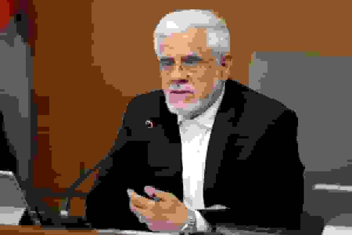 عارف: مردم باید اثر فناوری را در زندگیشان احساس کنند