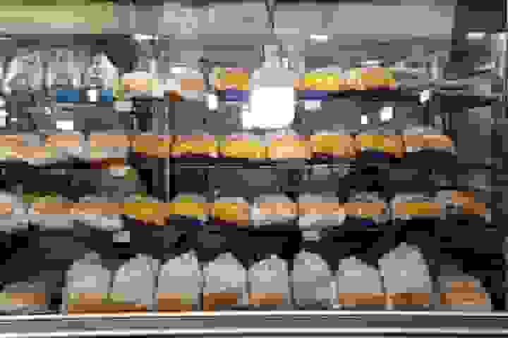 نیاز ماهانه مرغ کشور ۲۵۰ هزار تن است