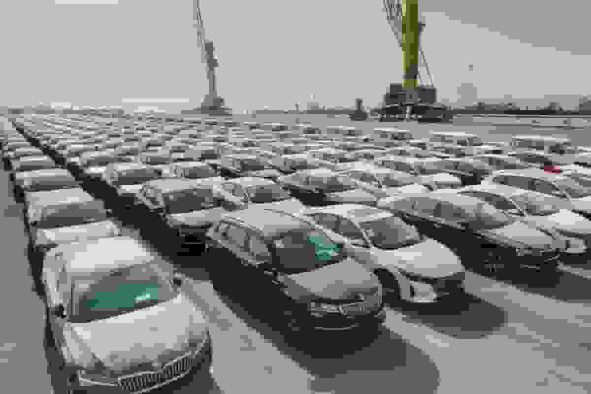 پایان مهلت وکالتیکردن حساب برای واردات خودرو تا ۳۰ مهر