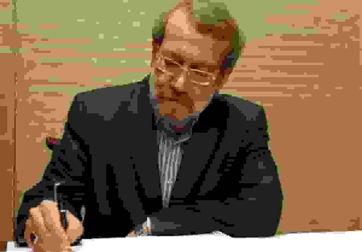 علی لاریجانی: فعال‌سازی مکانیزم ماشه توافق قاهره را کان‌لم‌یکن کرد