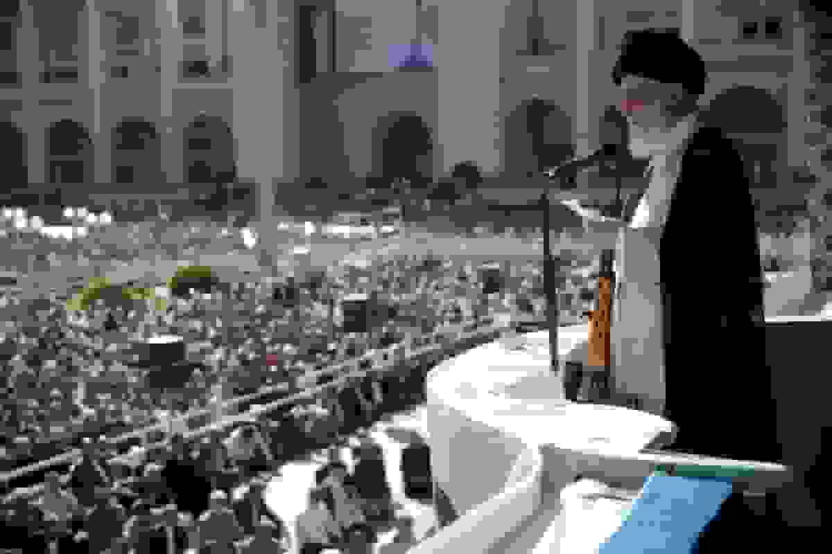 ابزار تولید قدرت در کلام رهبر انقلاب/ تحقیر در مقابل تحقیر