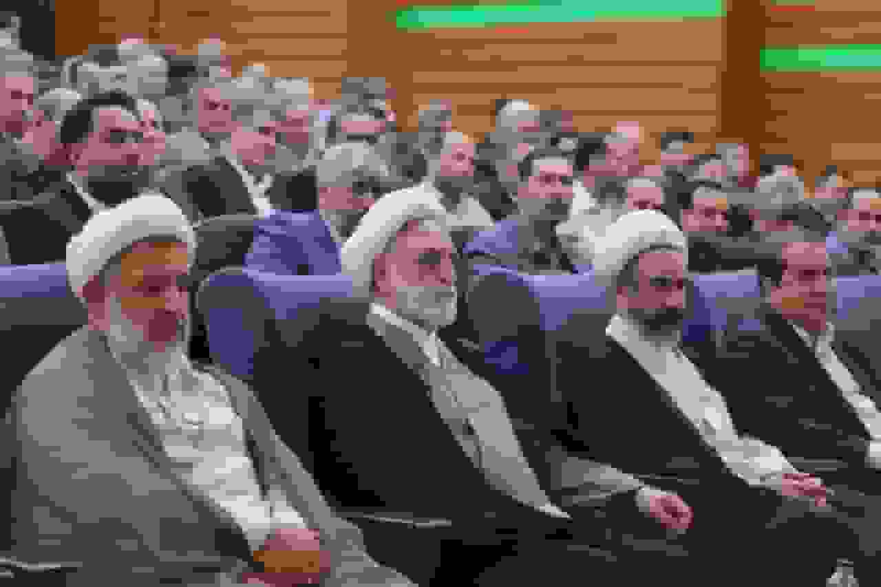 دیدار رئیس قوه قضائیه با دانشجویان دانشگاه ایلام