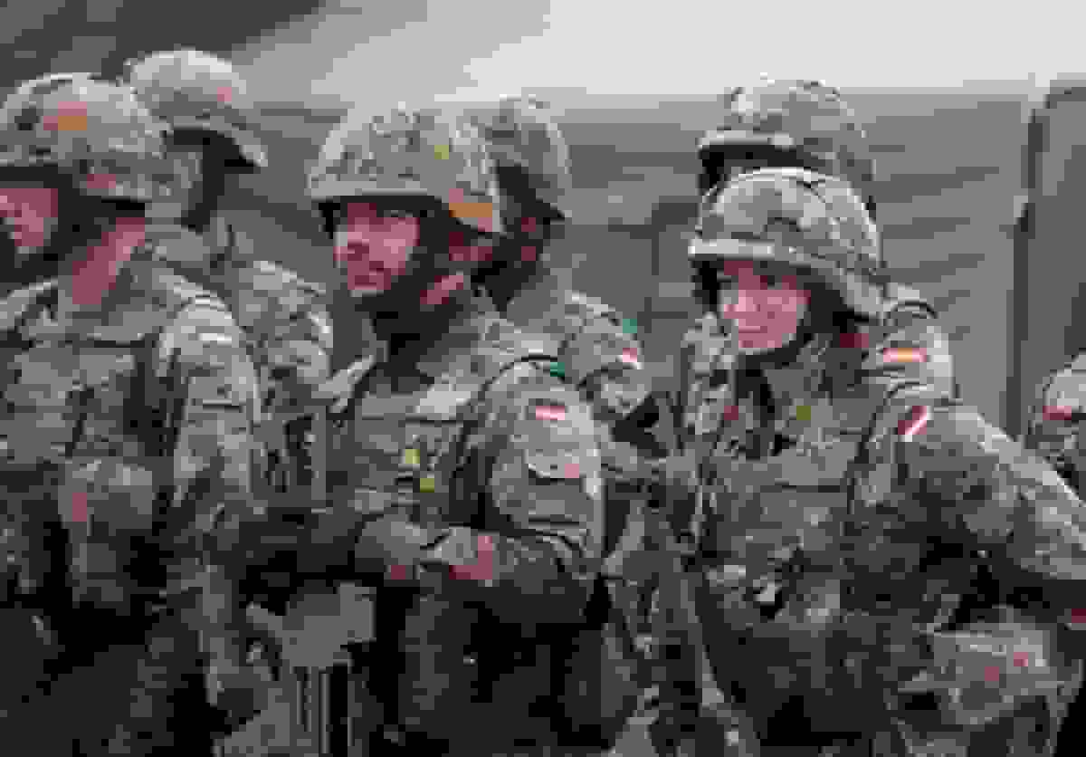 بالا گرفتن اختلافات در دولت ائتلافی آلمان بر سر اصلاحات سربازی