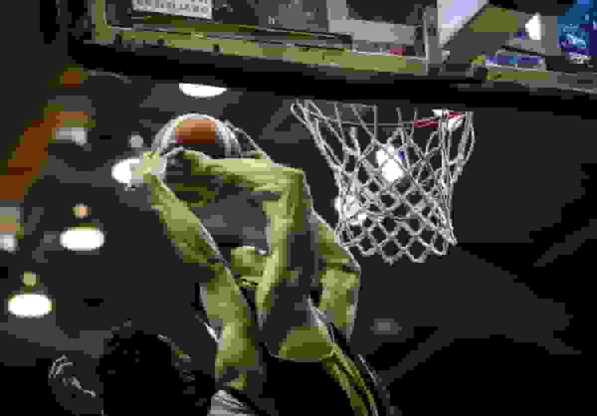 لغو بازی لیگ برتر بسکتبال به دلیل آماده نبودن سالن سنندج