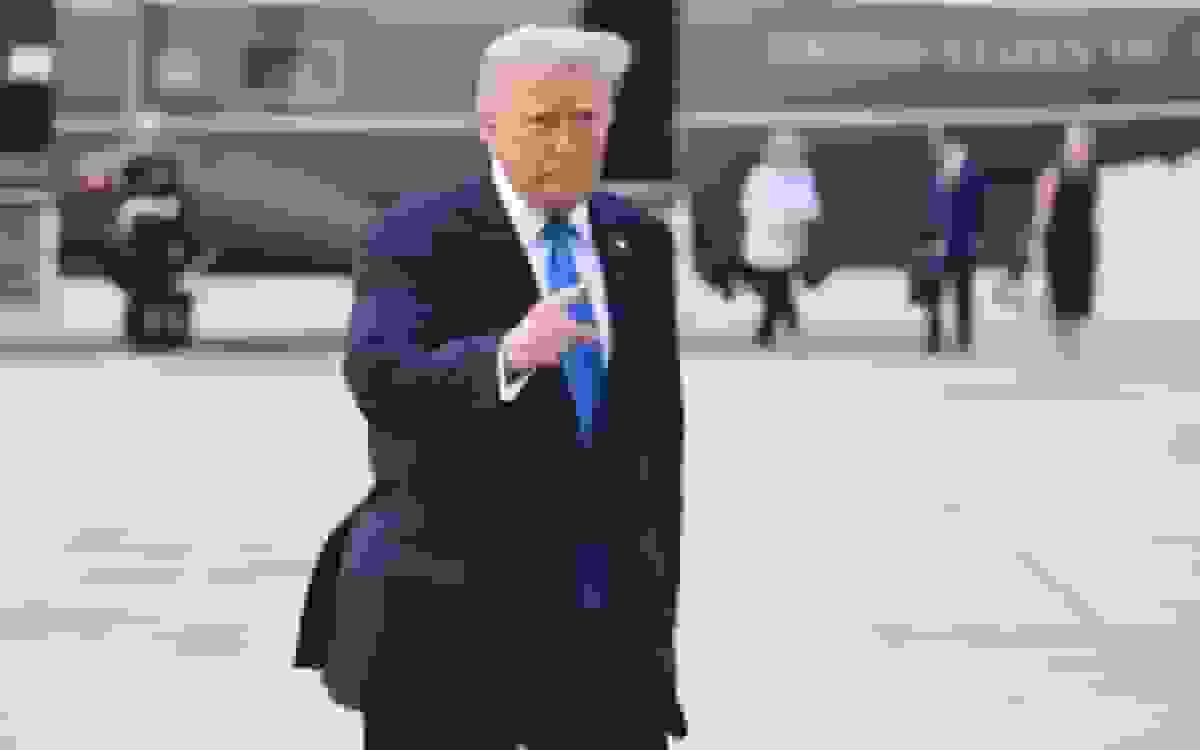 ترامپ: توقف جنگ بین هند و پاکستان با تهدید تعرفه‌های تجاری