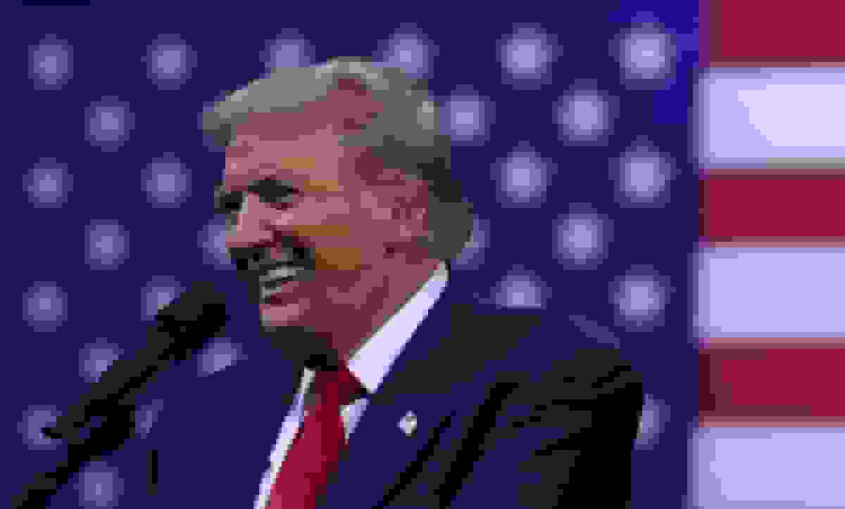 ترامپ از نابودی زیردریایی حامل مواد مخدر خبر داد