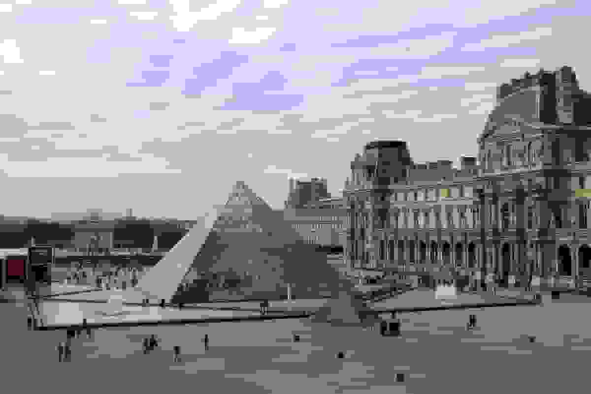 جواهرات به سرقت رفته از لوور بیمه نبودند