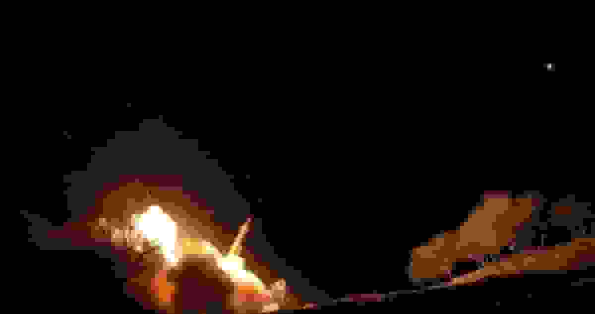 شلیک شبانه موشک بالستیک فاتح‌۳۱۳