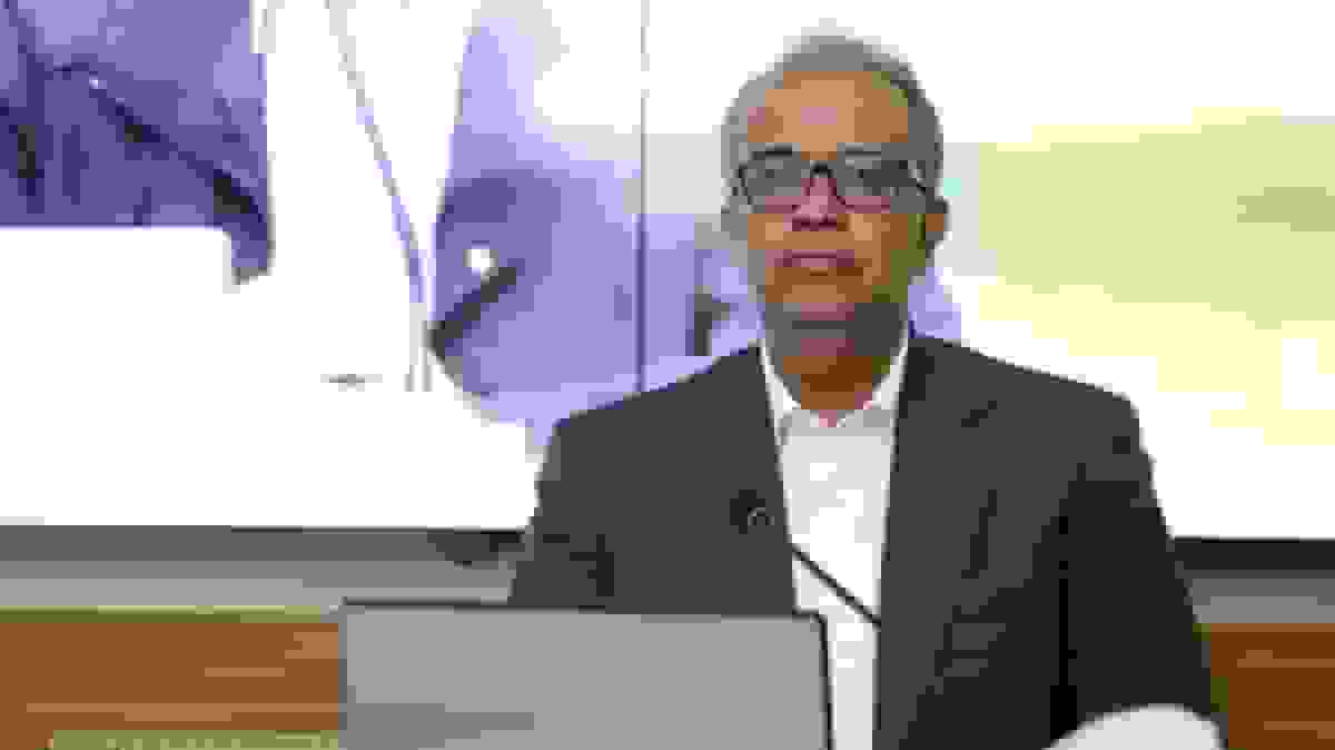 استاندار: توسعه سیستان و بلوچستان را نباید فقط در عدد و رقم بودجه خلاصه کرد