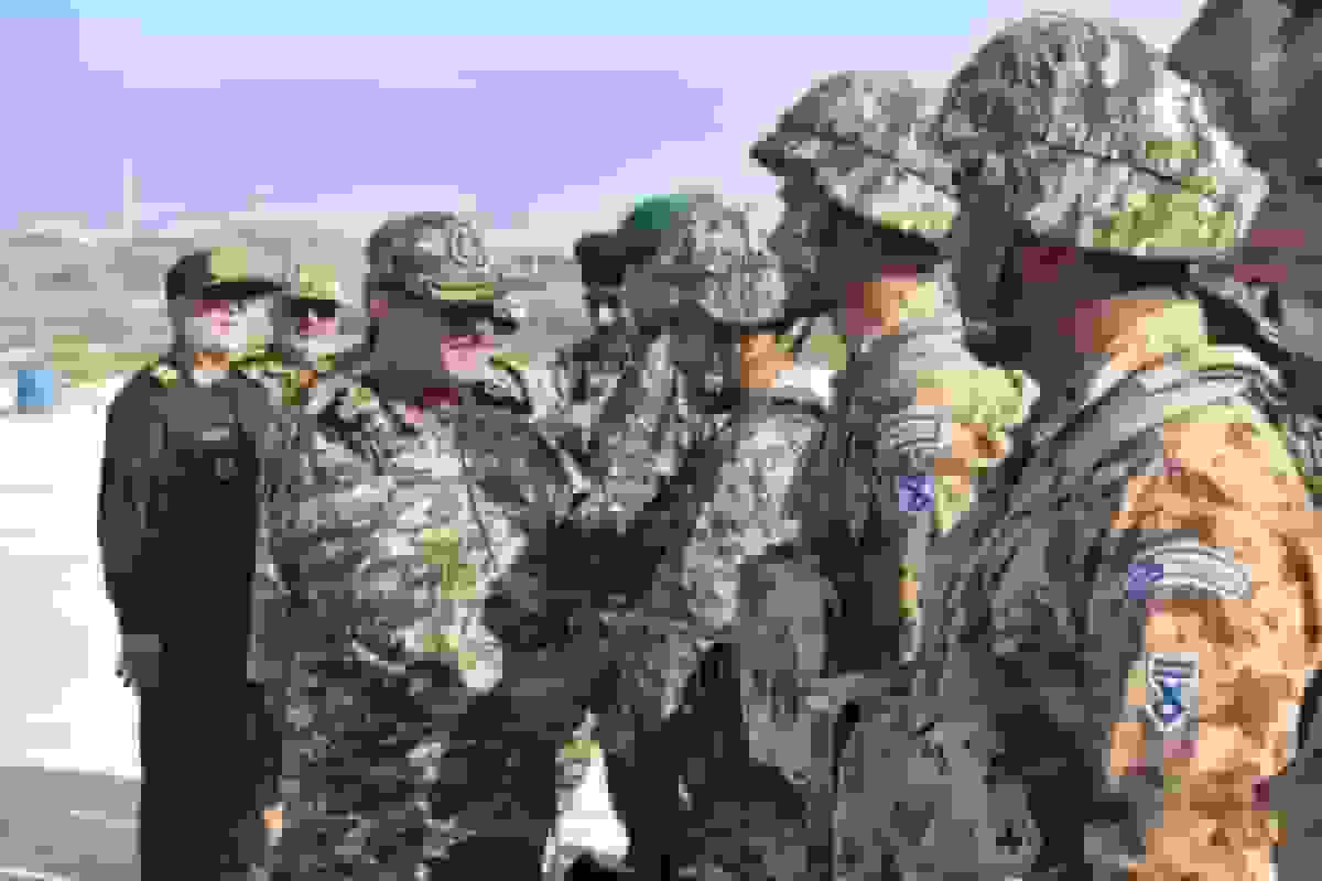 بازدید فرمانده نیروی دریایی سپاه از جزایر بوموسی و سیری