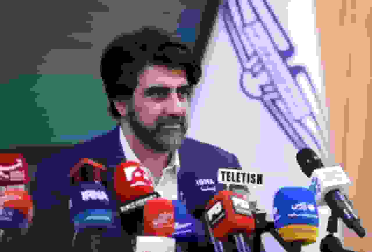 فعالیت چراغ‌های هوشمند در خیابان‌ها؛ ماجرای لغو کنسرت‌ها در برج میلاد