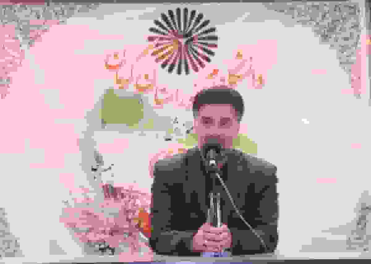 اساتید به‌عنوان مرجعیت علمی نقش اساسی در تمدن‌سازی دارند