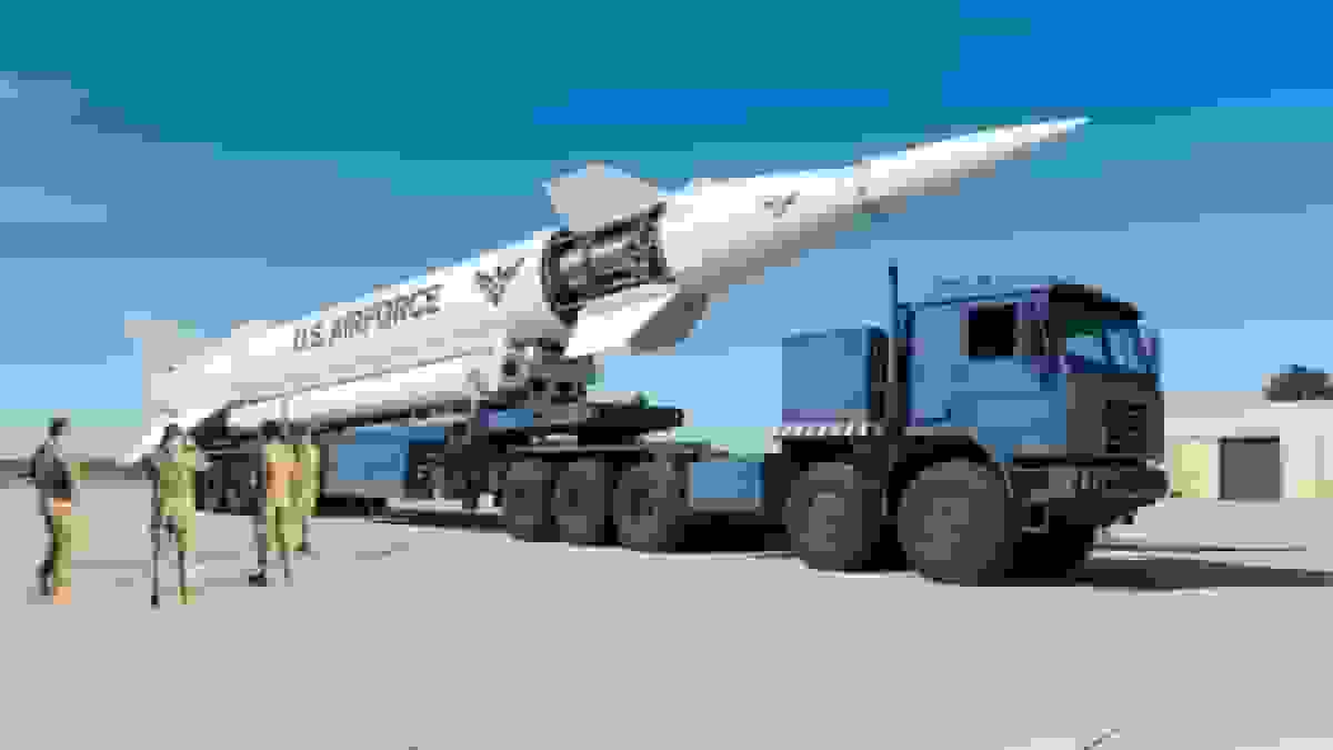 آمریکا آزمایش موشک بالستیک قاره‌پیما مینوتمن-۳ را انجام می‌دهد