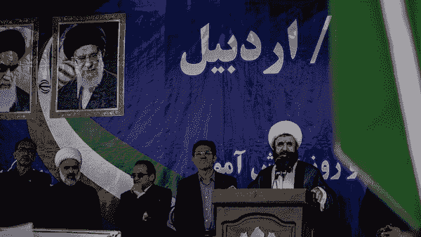 مبارزه با استکبار جهانی روح اسلام است