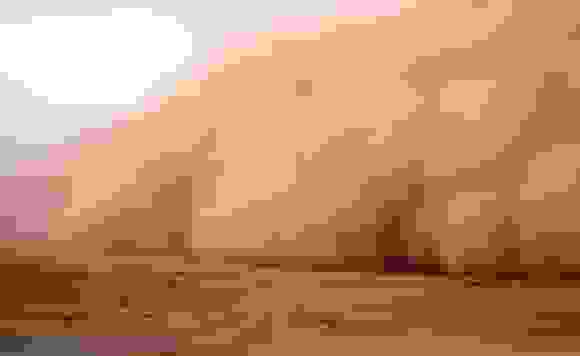 ریزگردها نفس جیرفت و عنبرآباد را گرفت! وضعیت هوا بسیار ناسالم اعلام شد