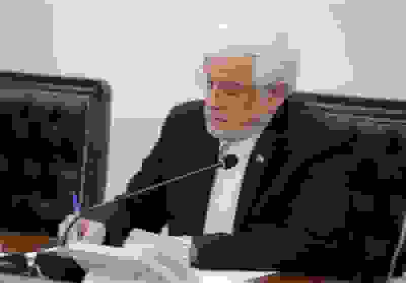 دستور عارف برای بررسی سانحه سرویس مدارس در تهران